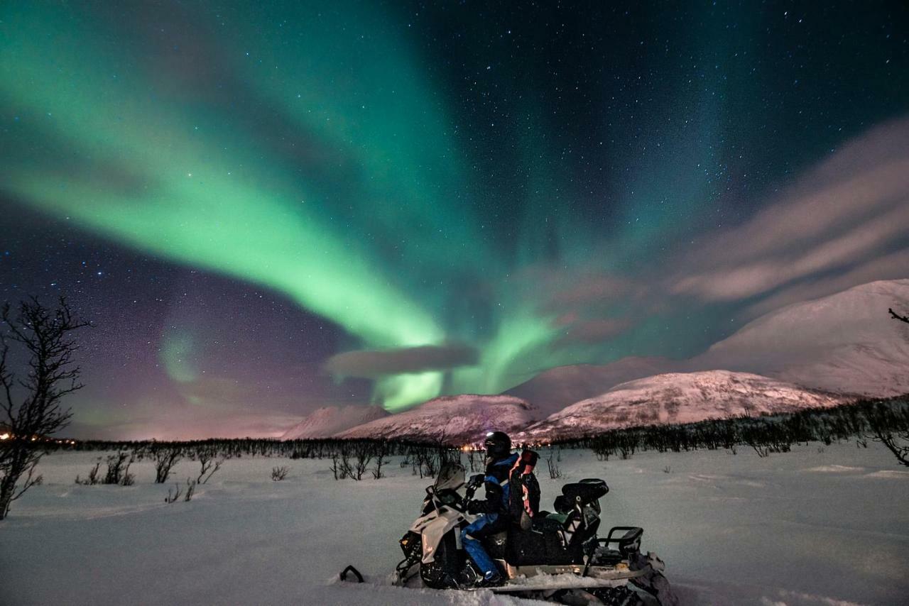 Lyngen Experience Apartments Nord-Lenangen Buitenkant foto